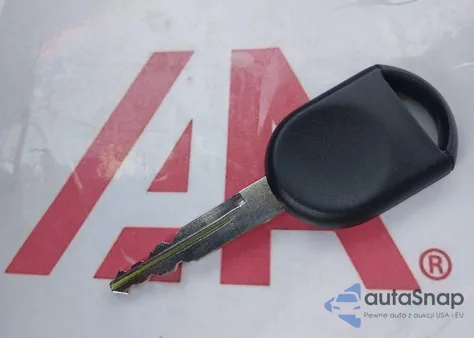 2004 Ford Explorer Sport Trac Adrenalin/Xls/Xlt z USA, uszkodzony, nr VIN 1FMZU77K54UA34618